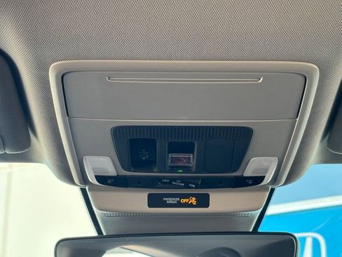 Used 2024 Honda Accord Touring image 21