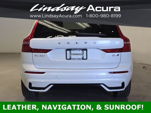 Used 2024 Volvo XC60 B5 Plus image 5