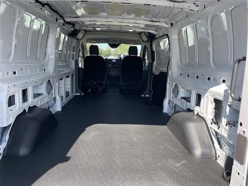 New 2025 Ford Transit 250 Low Roof image 18