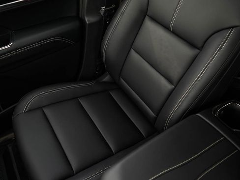 New 2026 GMC Acadia Elevation w/ Black Edition AWD/4WD image 27