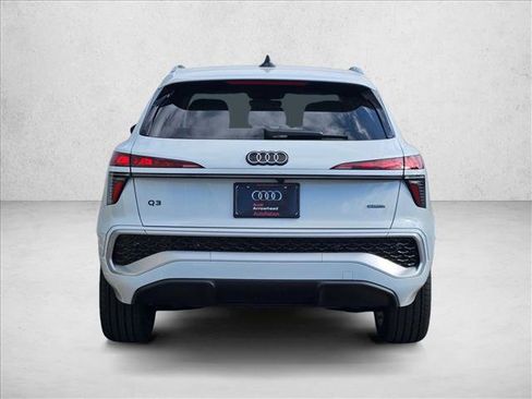 New 2026 Audi Q3 quattro 2.0T AWD/4WD image 8