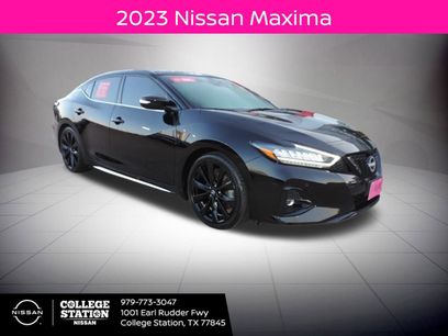Certified 2023 Nissan Maxima SR w/ Sport Mat Group