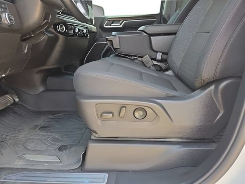 Used 2024 GMC Sierra 1500 Elevation AWD/4WD image 10