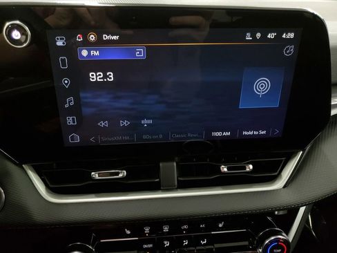 Used 2026 Chevrolet Equinox LT image 16