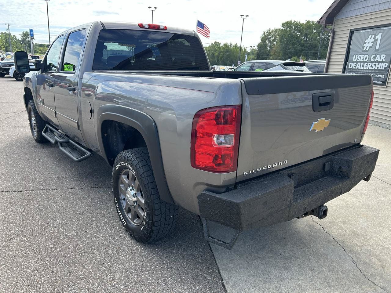 Used 2013 Chevrolet Silverado 2500 LT w/ Interior Plus Package AWD/4WD image 7