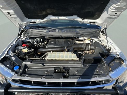 Used 2022 Ford F150 Lariat AWD/4WD image 39
