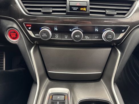Used 2021 Honda Accord Sport image 27