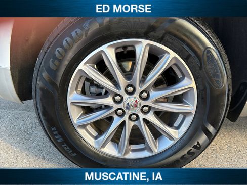 Certified 2024 Buick Enclave Premium image 11