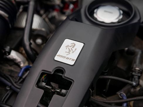 Used 2018 Ferrari 488 GTB image 41