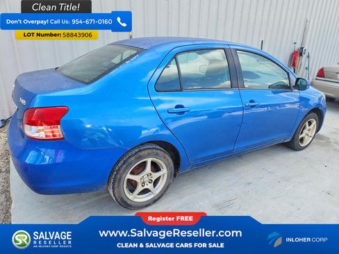 Used 2010 Toyota Yaris Sedan FWD image 4