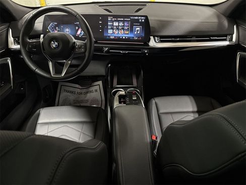 Used 2024 BMW X2 xDrive28i image 10