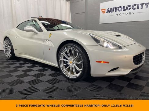 Used 2012 Ferrari California RWD image 1