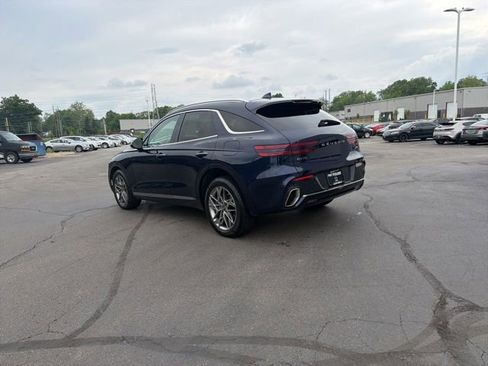 Used 2025 Genesis GV70 2.5T AWD/4WD image 13