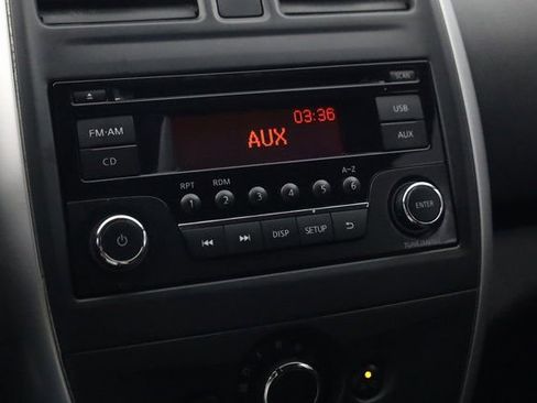 Used 2018 Nissan Versa SV image 15