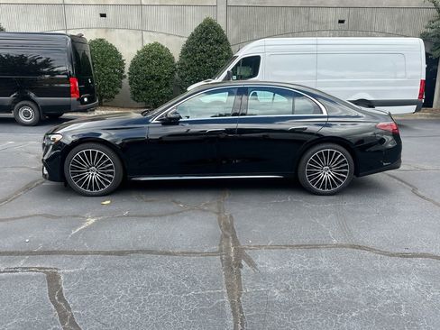 New 2026 Mercedes-Benz E 350 4MATIC Sedan image 5