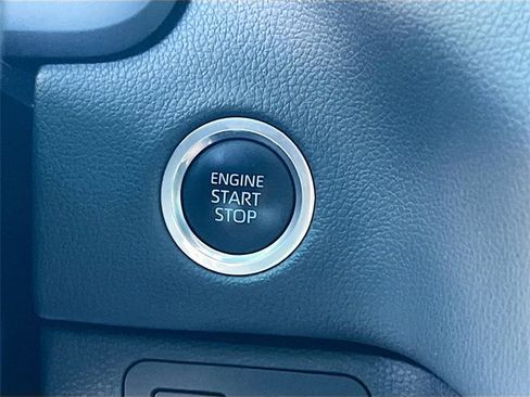 Used 2022 Toyota Tundra Limited image 18