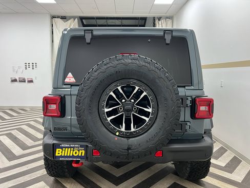 New 2026 Jeep Wrangler Unlimited Rubicon AWD/4WD image 14