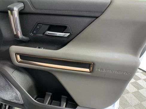 New 2025 GMC Hummer EV 3X w/ Extreme Off-Road Package image 35