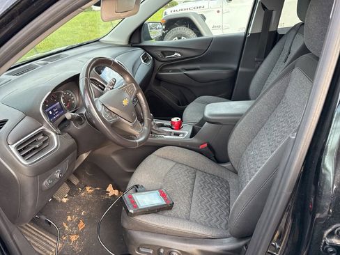 Used 2022 Chevrolet Equinox LT image 8