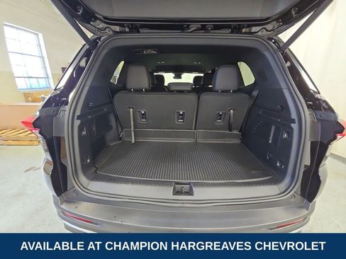 Used 2025 Buick Enclave Preferred w/ LPO, Floor Liner Package FWD image 34