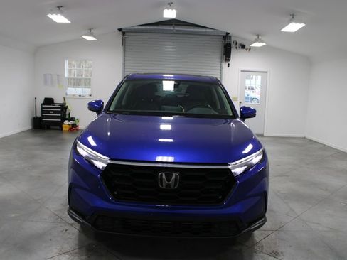 Used 2025 Honda CR-V EX-L image 3