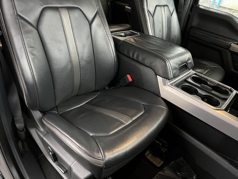 Used 2022 Ford F350 Platinum w/ Tremor Off-Road Package image 22