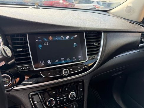 Used 2019 Buick Encore Preferred w/ LPO, Active Package FWD image 32