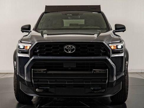 Used 2025 Toyota 4Runner TRD Off-Road Premium w/ Tow Technology Package AWD/4WD image 2
