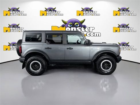Used 2022 Ford Bronco Big Bend w/ Sasquatch Package image 4