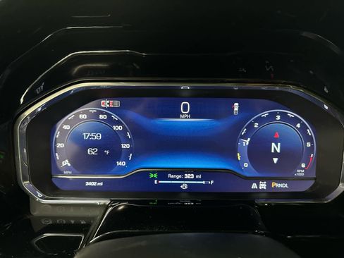 Certified 2025 Chevrolet Silverado 2500 LT w/ Convenience Package image 23