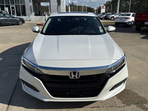 Used 2020 Honda Accord EX image 11