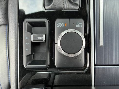 Used 2023 Toyota Tundra Platinum image 30