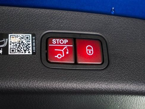 New 2026 Mercedes-Benz GLC 300 4MATIC image 34