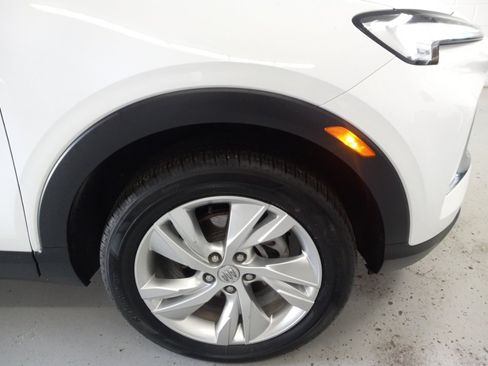 Used 2025 Buick Encore GX Preferred AWD/4WD image 3