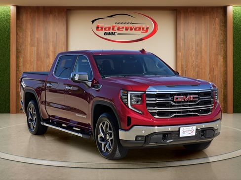 Used 2024 GMC Sierra 1500 SLT w/ SLT Premium Plus Package AWD/4WD image 3