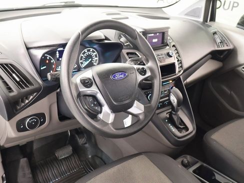 Used 2020 Ford Transit Connect XL image 2