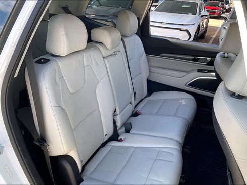 Used 2020 Kia Telluride S w/ S 8 Passenger Seating Package image 20