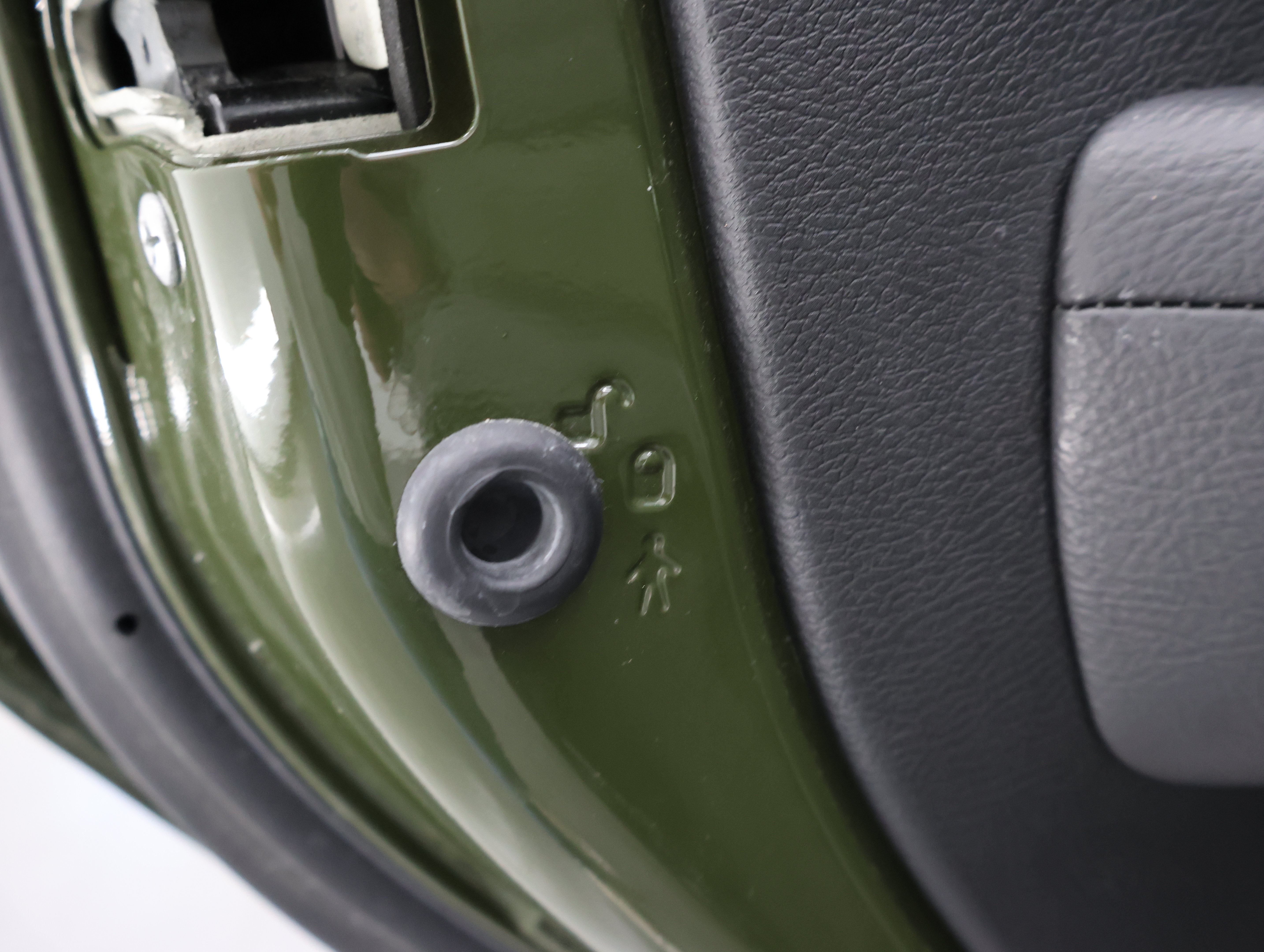 Used 2023 Jeep Wrangler Unlimited Sport AWD/4WD image 35