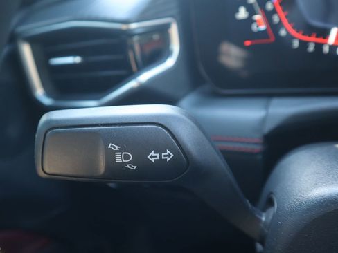 Used 2024 Ford Mustang GT Premium image 25