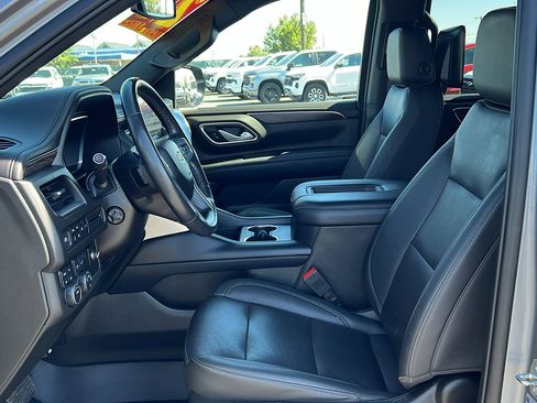 Used 2022 Chevrolet Tahoe LT w/ LT Signature Plus Package AWD/4WD image 36