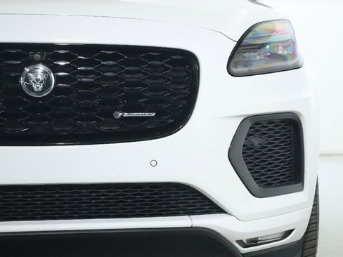 Certified 2024 Jaguar E-PACE R-Dynamic SE image 42