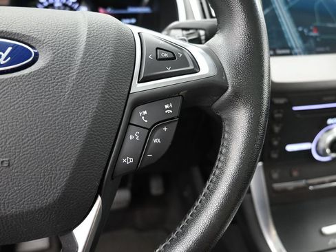 Used 2017 Ford Edge Titanium w/ Equipment Group 301A FWD image 29