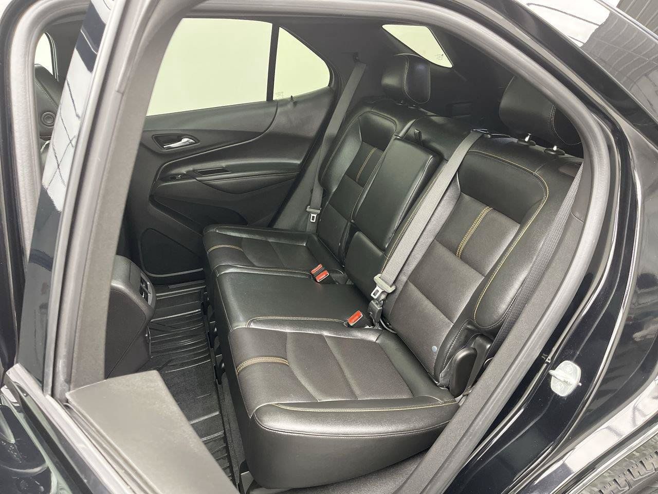 Certified 2023 Chevrolet Equinox Premier AWD/4WD image 12