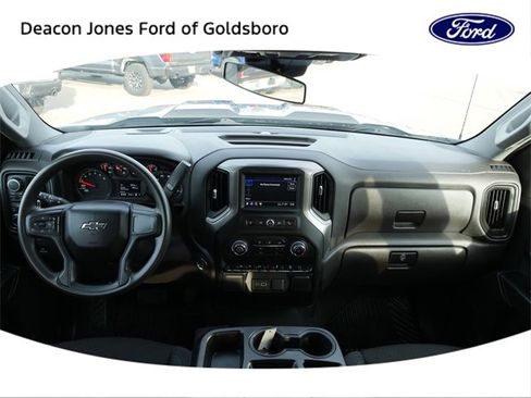 Used 2024 Chevrolet Silverado 1500 Custom Trail Boss image 19