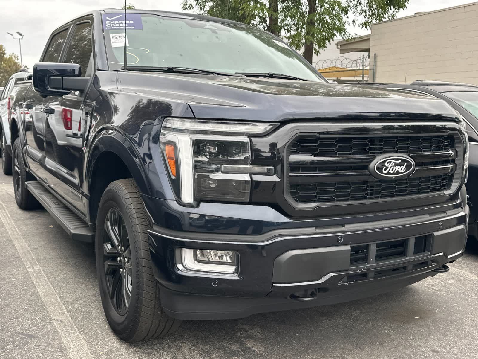 Used 2024 Ford F150 Lariat AWD/4WD image 3