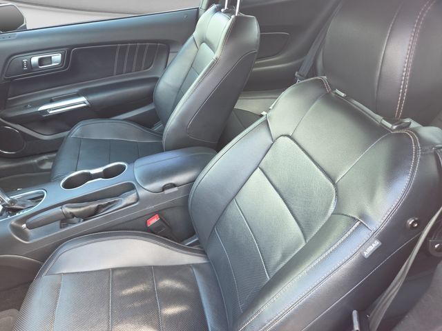 Used 2019 Ford Mustang GT Premium w/ GT Performance Package RWD image 33