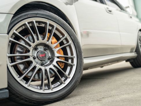 Used 2005 Subaru Impreza WRX STI image 5