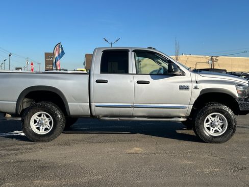 Used 2007 Dodge Ram 3500 Truck Laramie AWD/4WD image 3