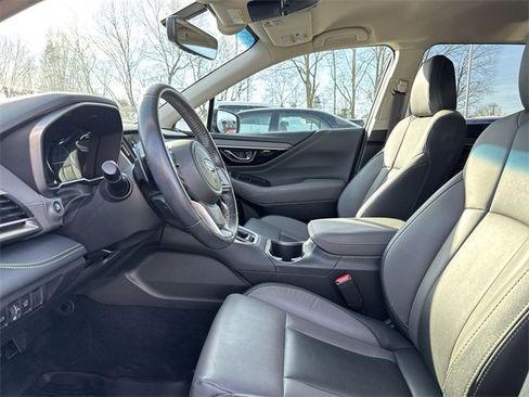 Used 2022 Subaru Outback Onyx Edition XT w/ Popular Package #2 image 11