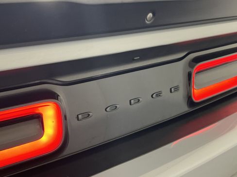 Used 2021 Dodge Challenger SXT w/ Plus Package image 27